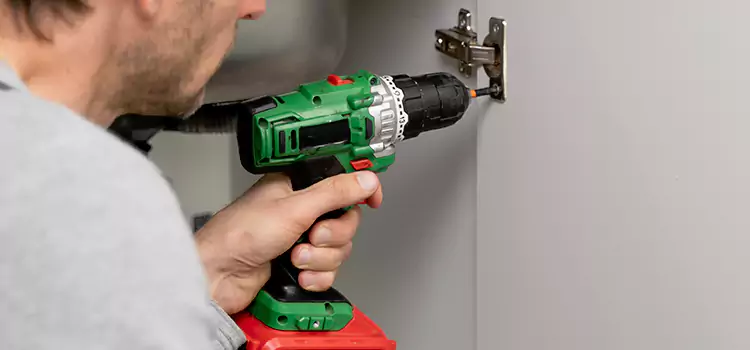 Commercial Door Hinge Repair Oshkosh