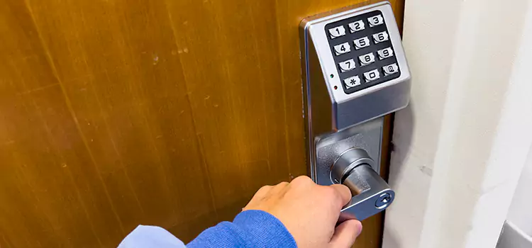 Why Choose Us for Your Keypad Lock Needs in Oshkosh, WI?